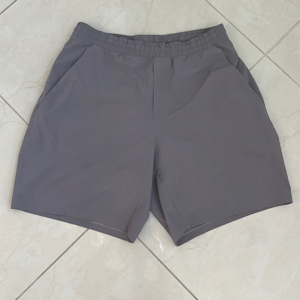 lululemon pace breaker shorts 7” lined size m lunar rock